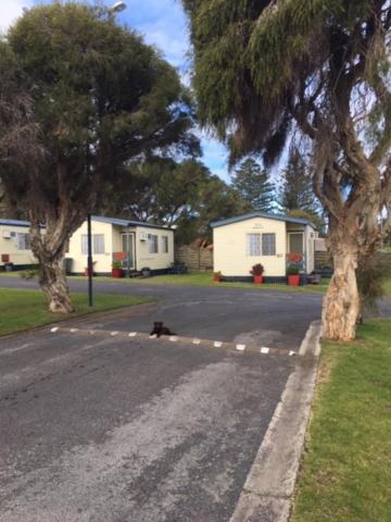 Marlo Caravan Park & Motel Exterior foto